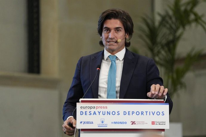 Javier Hernanz, President of the Royal Spanish Canoe Federation, during the Desayunos Deportivos Europa Press with Javier Hernanz, President of the Royal Spanish Canoe Federation, at Camilo Jose Cela University on October 22, 2025 in Madrid, Spain.