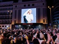 Madrid sigue estudiando posibles sanciones a Rosalía porque se puso "en peligro la integridad física de personas"