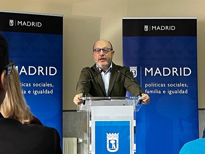 El delegado de Políticas Sociales, Familia e Igualdad, José Fernández