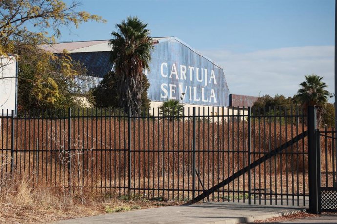 Exterior de la Fábrica de la Cartuja de Sevilla
