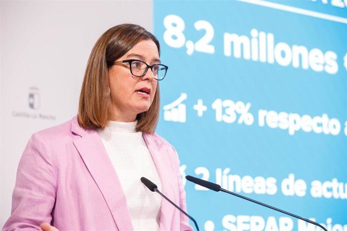 La portavoz del Gobierno de C-LM, Esther Padilla.