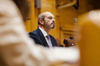 El presidente del Senado abronca a dirigentes de ERC, EH Bildu y Junts por hablar de "naciones sin Estado"