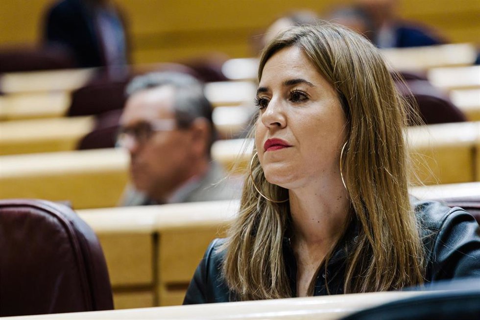 La senadora del PP, Rocío Dívar, durante una sesión plenaria, en el Senado, a 22 de octubre de 2025, en Madrid (España).