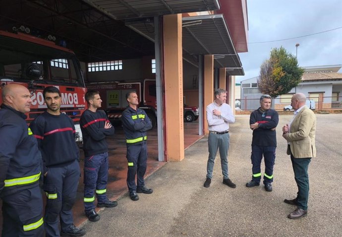 Visita al Parque Comarcal de Bomberos ubicado en Orcera.