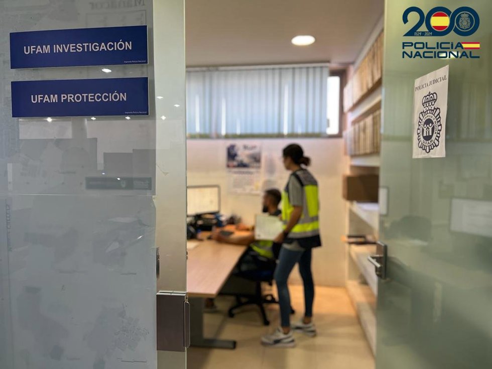 Agentes de la UFAM de la Policía Nacional.