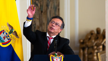 Política