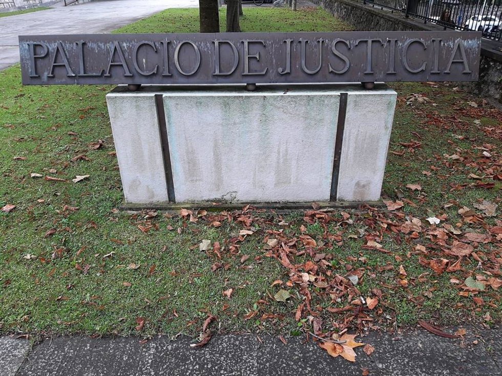 Archivo - Complejo Judicial de las Salesas, en Santander