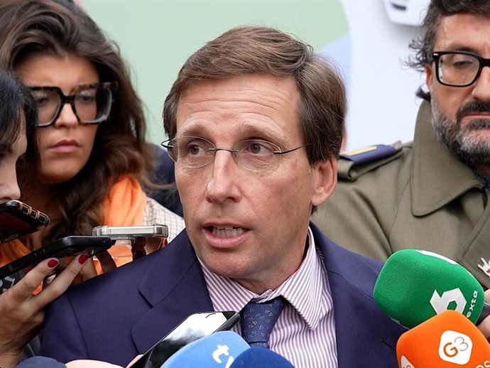 JOSÉ LUIS MARTÍNEZ-ALMEIDA