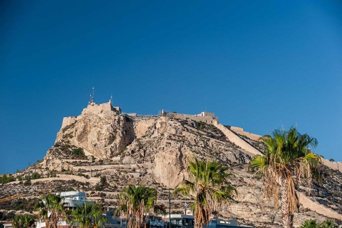 Archivo - Castillo de Santa Bárbara