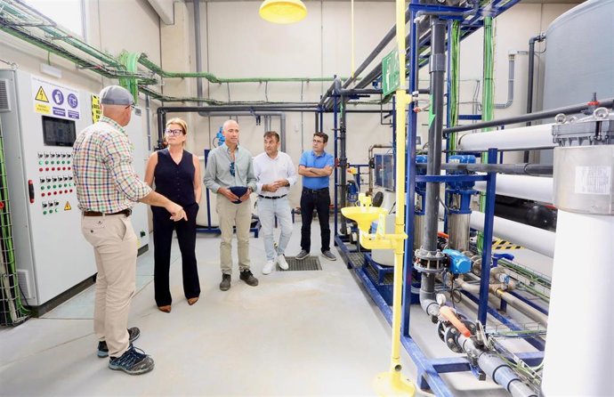 La vicepresidenta primera de la Diputación de Alicante, Ana Serna, durante su visita este miércoles a Relleu