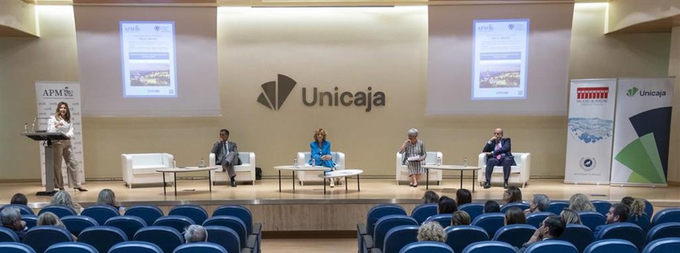 Unicaja patrocina y acoge un año más las XXII Jornadas Jurídicas Por el diálogo, que reúnen en Málaga a destacados profesionales del ámbito judicial