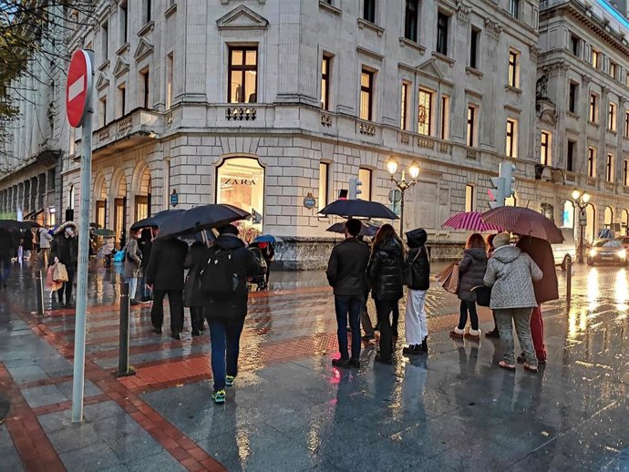 Archivo - Lluvia en Bilbao
