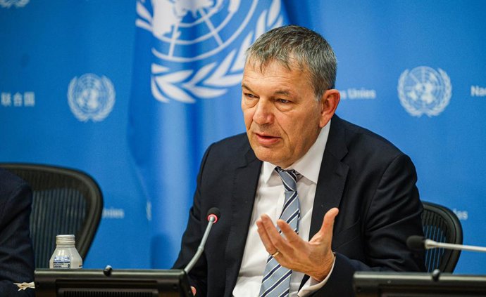 Archivo - 17 de janeiro de 2025, Nova York, Nova York, EUA: PHILIPPE LAZZARINI, Comissário-Geral da Agência das Nações Unidas de Assistência aos Refugiados da Palestina no Oriente Próximo (UNRWA), fala em uma coletiva de imprensa sobre a reabilitação e a 