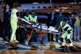 Archivo - LĂ˘ââ˘arrivo allĂ˘ââ˘aeroporto militare di Ciampino dei bambini palestinesi evacuati dalla Striscia di Gaza che saranno curati in Italia, Roma, MercoledĂ�ÂĂ�Â 13 Agosto 2025 (Foto Roberto Monaldo / LaPresse) ..Arrival at Ciampino militar