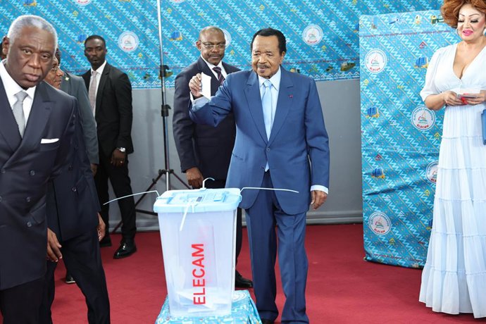 YAOUNDE, Oct. 13, 2025  -- Cameroonian President Paul Biya casts his ballot at a polling station during the presidential election in Yaounde, Cameroon, Oct. 12, 2025. Voting for Cameroon's presidential election started early on Sunday as voters queued up 