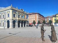 UGT y CCOO expresan su "profunda indignación" con el Ayuntamiento de Laviana por su retraso en la publicación de la RPT