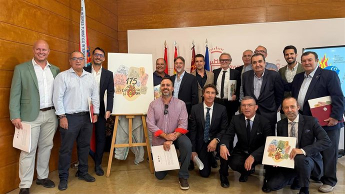 Presentación de las actividades por el el 175 aniversario del nacimiento del Entierro de la Sardina