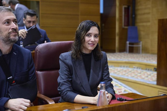 La presidenta de la Comunidad de Madrid, Isabel Díaz Ayuso, durante un pleno en la Asamblea de Madrid