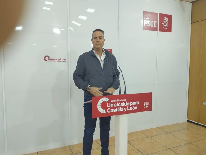 El PSCyL sobre la 'trama éolica': "Mañueco siempre estuvo ahí, fue compañero de Villanueva y jefe de Delgado".