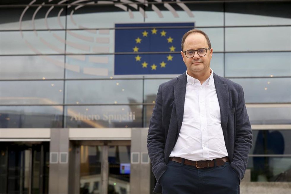 Cesar LUENA en el Parlamento Europeo en Bruselas