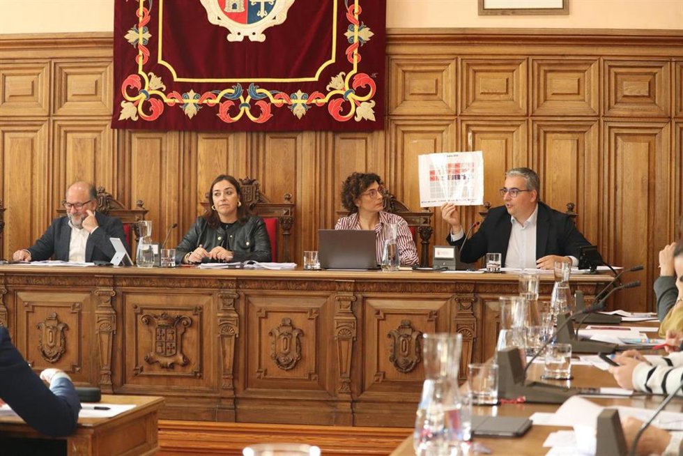 El Pleno del Ayuntamiento de Palencia rechaza la Ordenanza de la Zona de Bajas Emisiones .
