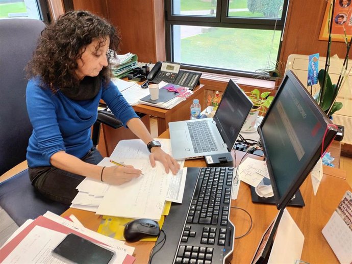 Archivo - La directora general de Personal Docente, Eva Ledo.