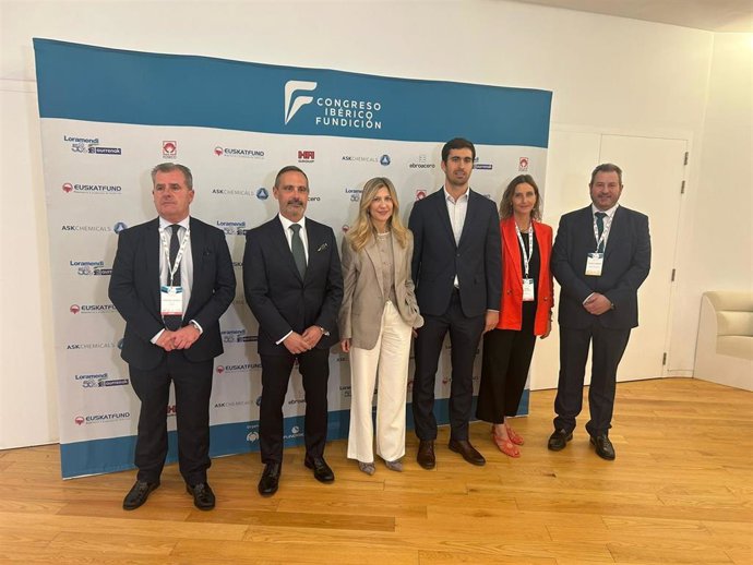 La vicepresidenta del Gobierno de Aragón y consejera de Economía, Mar Vaquero, en la inauguración del II Congreso Ibérico de Fundición.