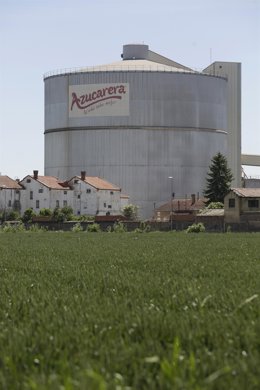 Archivo - Imagen de archivo de la Fábrica de la Azucarera en La Bañeza (León).