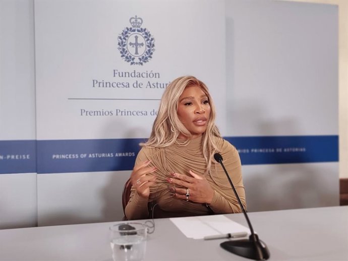 A tenista Serena Williams, ganhadora do Prêmio Princesa das Astúrias de Esportes 2025, em uma coletiva de imprensa no Hotel Reconquista, em Oviedo, por ocasião da cerimônia de premiação.