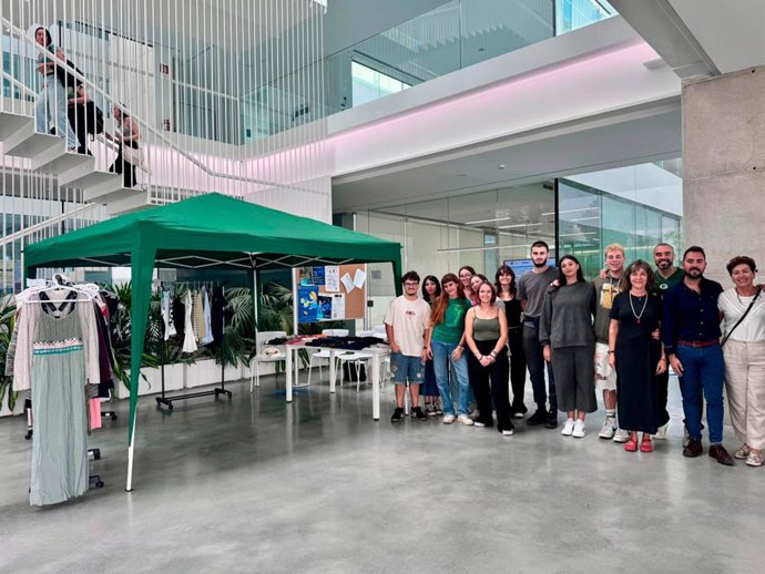 Facultad de Psicología de la Universidad de Málaga impulsa un proyecto para potenciar la comunidad, economía circular y reciclaje textil.