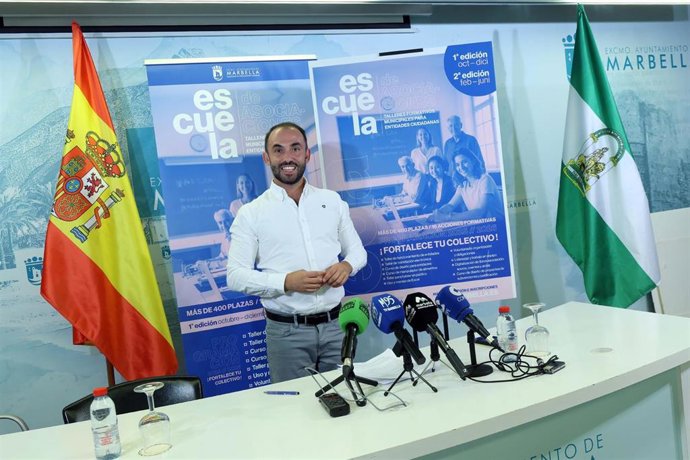 El edil de Participación Ciudadana, Enrique Rodríguez, ha destacado durante su presentación que se trata de una iniciativa que se consolida como una herramienta fundamental para dotar a las entidades locales de conocimientos, recursos y acompañamiento.