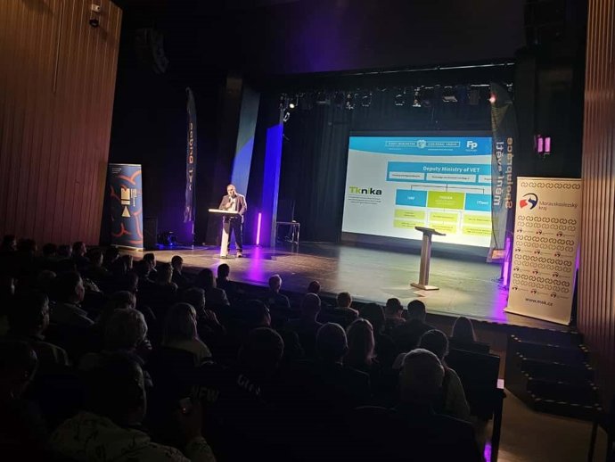 Presentación del modelo vasco de FP en Chequia.