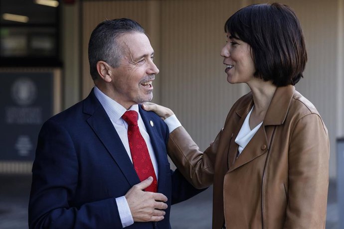 La ministra de Ciencia, Innovación y Universidades, Diana Morant, y el rector de la Universitat Politècnica de València, José Capilla.