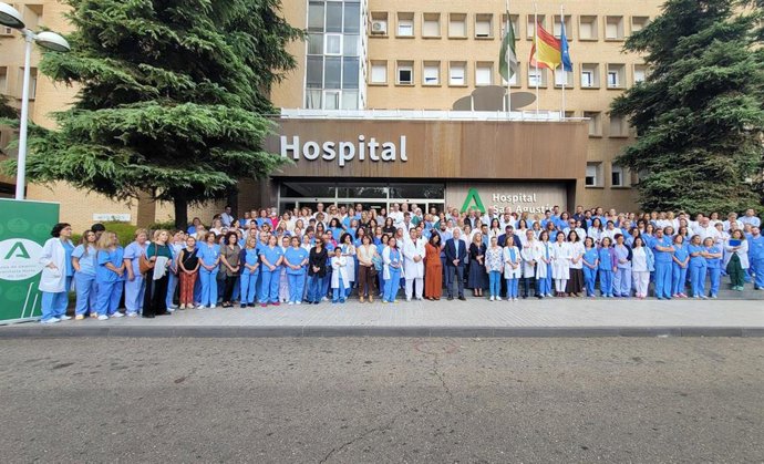 Concentración en repulsa por la agresión a una profesional sanitaria.