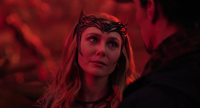 Marvel Studios y Elizabeth Olsen sugieren el regreso inminente de Bruja Escarlata al UCM