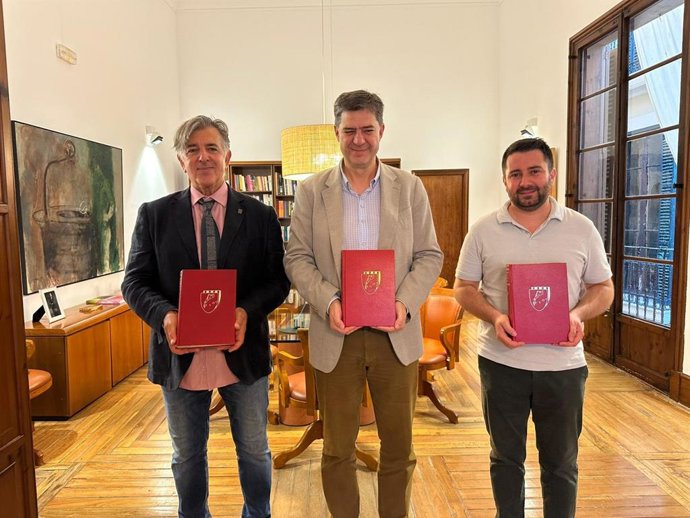 Una subvención del Govern de 30.000 euros permite iniciar la digitalización del DCVB.