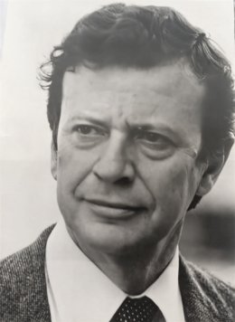 Manuel Ferrad, periodista y escritor.