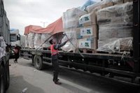 Detenidos dos israelíes por intentar bloquear el paso de camiones con ayuda humanitaria a Gaza