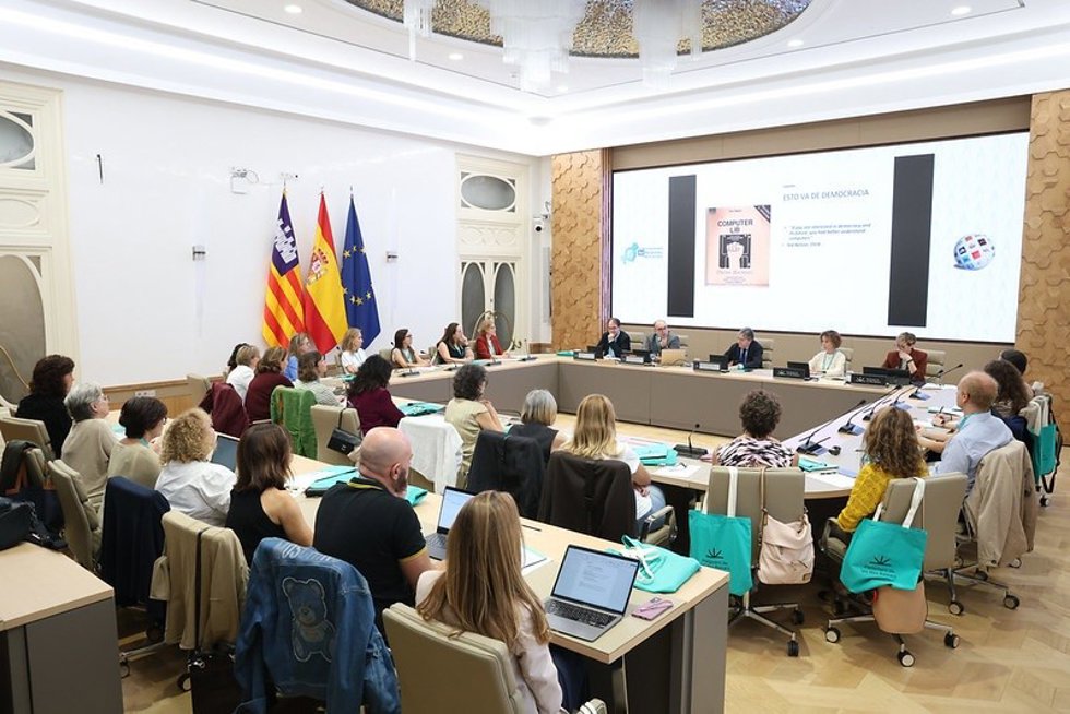 La Sala de Actos del Parlament en la 15 Asamblea de Administradores de la Red Paralmaneta