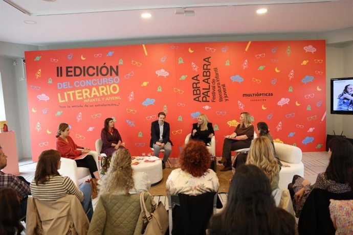 Fundación Multiópticas y Festival 'Abrapalabra' lanzan la II edición del concurso literario infantil 'Con la mirada de'