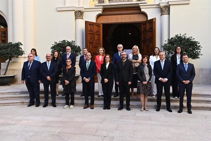 Asistentes al Consejo Interterritorial del Sistema Nacional de Salud (CISNS).
