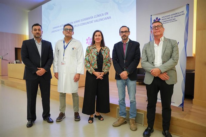 La Fe reúne a 400 especialistas en Urgencias y presenta un manual pionero de ecografía clínica