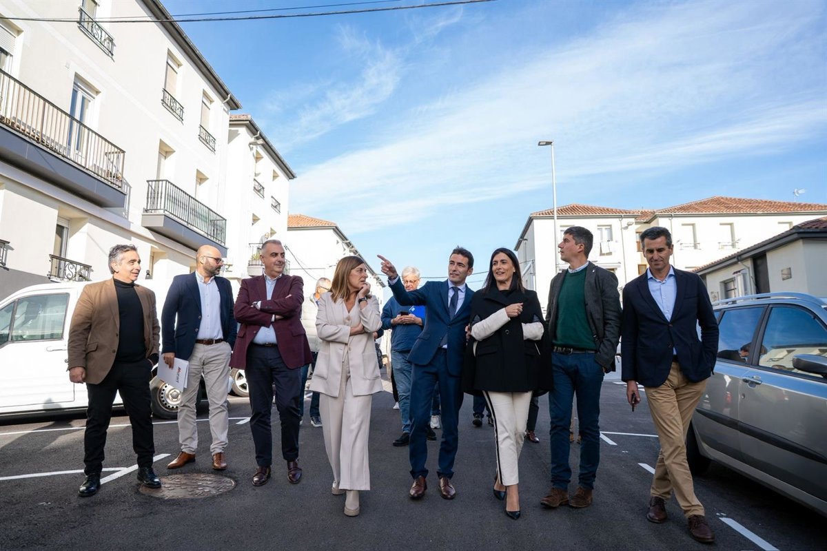 Inaugurada la rehabilitación del Barrio Obrero del Rey tras una inversión de 3,8 millones