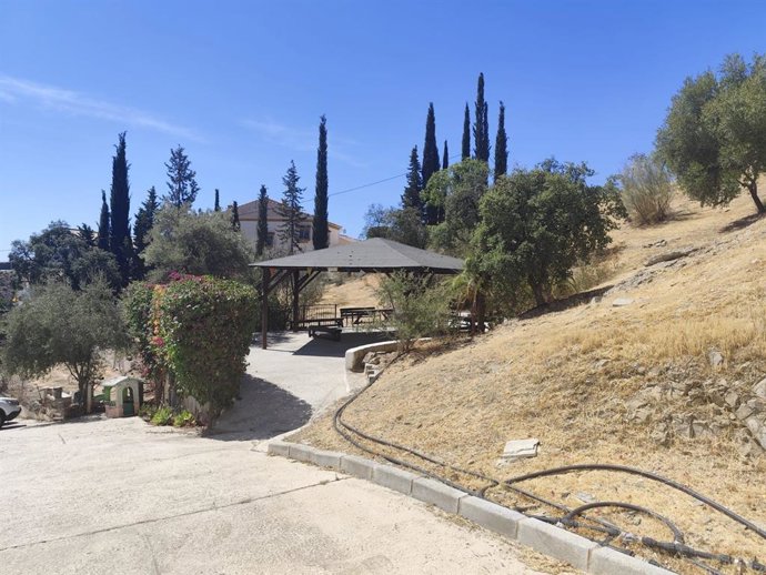 El Ayuntamiento de Rincón de la Victoria acometerá las obras para el acondicionamiento de los espacios que permitirá unificar a todo el alumnado del CEIP La Candelaria en un único edificio