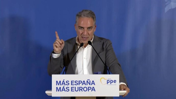 Archivo - El vicesecretario de Coordinación Autonómica, Local y Análisis Electoral del PP, Elías Bendodo, en una foto de archivo.
