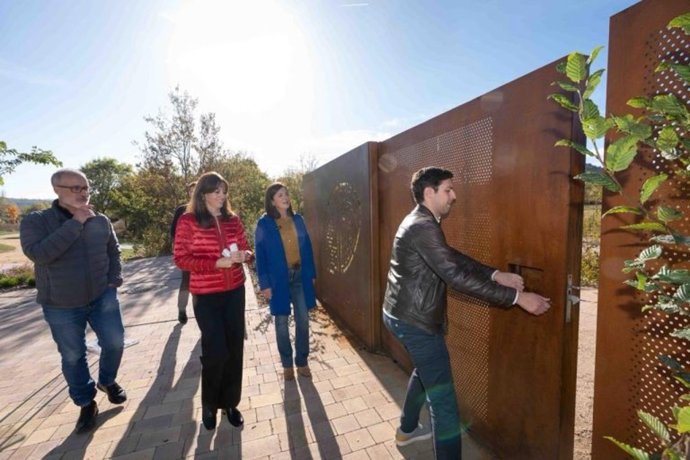 Inauguración del Laberinto de Olarizu