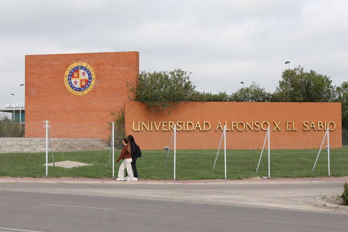 Archivo - Fachada de la Universidad Alfonso X el Sabio, a 2 de abril de 2025, en Madrid (España).