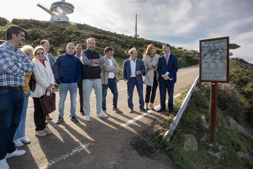 Cantabria finaliza las tres sendas entre Peña Cabarga y los municipios de Liérganes, Penagos, Medio Cudeyo y Villaescusa