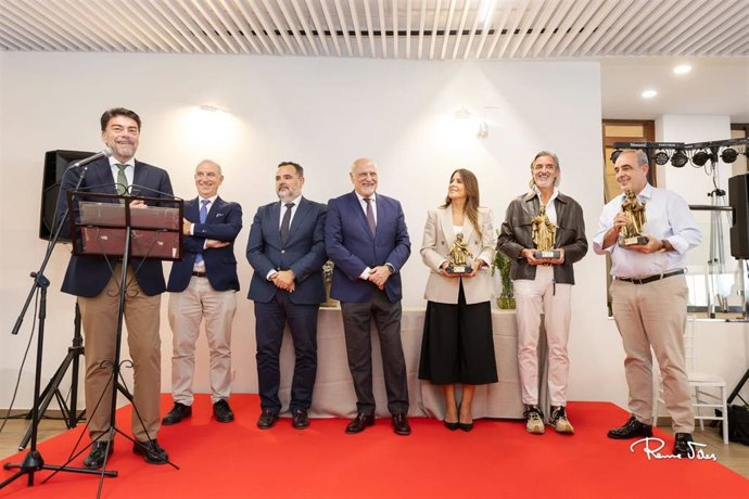 Antonio Beresaluce, Carlos Bosch y Nacho Amirola representarán a los Reyes Magos en Alicante en 2026