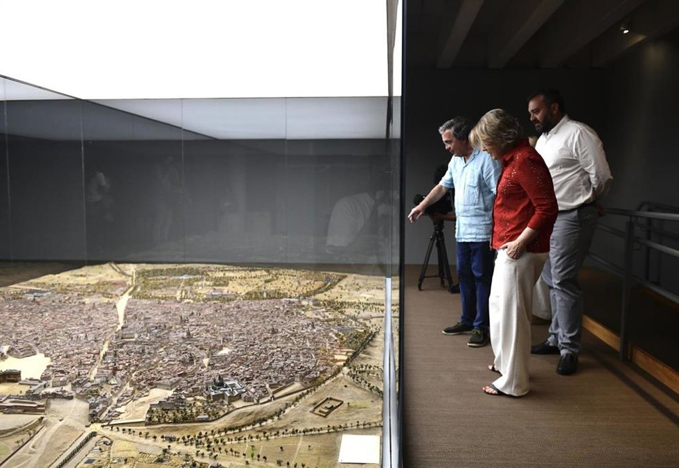 Archivo - Maqueta de León Gil de Palacio